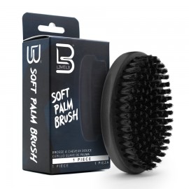 L3vel3 Soft Palm Brush